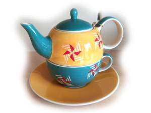 Teiera con tazza e piatto sottotazza in ceramica Soffio di Primavera